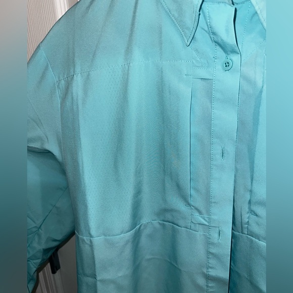 Womens fishing / active ware button down shirt: L. Mesh. Lightweight Long sleeve - Picture 8 of 10
